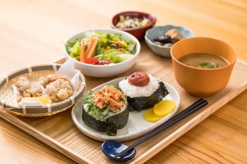 おむすびランチ
